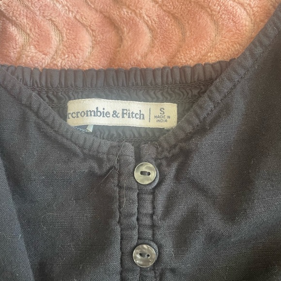 Abercrombie & Fitch Button Down Tank Top - Picture 5 of 5